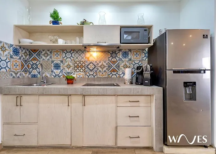 Great Located Spacious 2 Bedroom With Amazing Terrace By Waves Management Villa