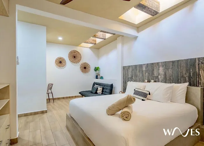 Great Located Spacious 2 Bedroom With Amazing Terrace By Waves Management Villa *